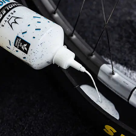 Peaty's Holeshot Tubeless Tyre Sealant
