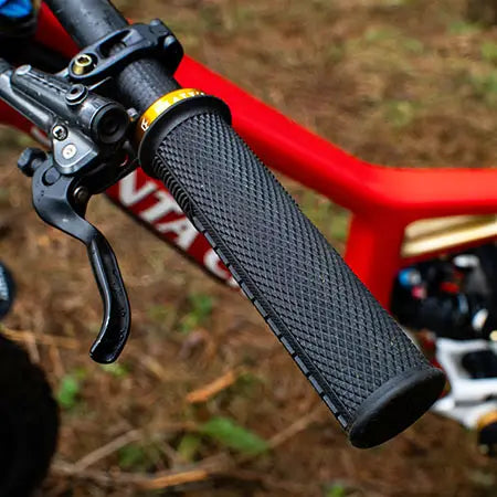 Peaty's Monarch Knurl Grips 